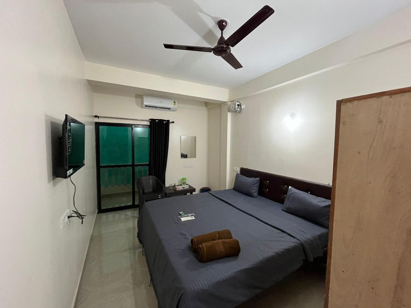 Hotel Saffron Baga Extérieur photo