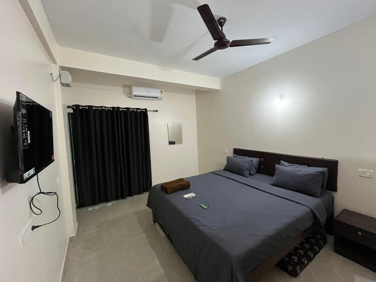 Hotel Saffron Baga Extérieur photo
